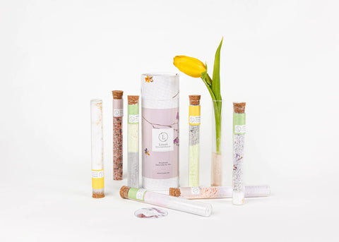 grossiste - Cadeau naturel pour votre bain en tube - Coffret de 7 tubes en verre